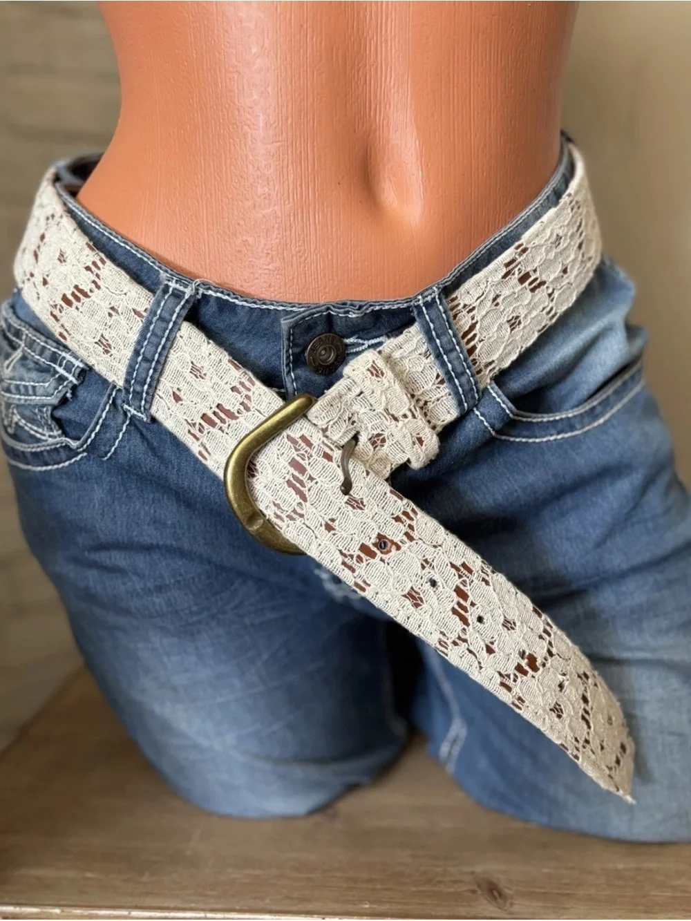 Bohemian Faux Leather Crochet Lace Belt Brown/Cream Sz L  Boho  NWOT!